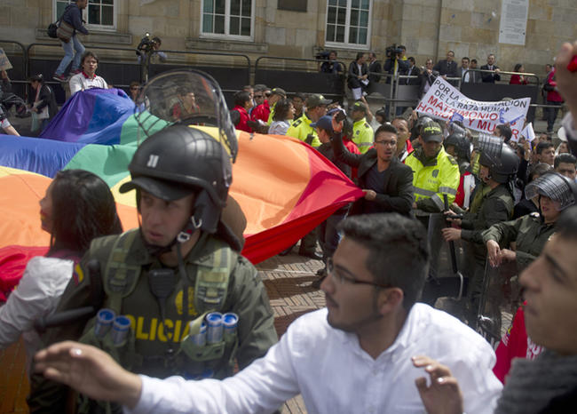 blu_radio_protestas_lgbti_afp_archivo_diario el viderso.jpg
